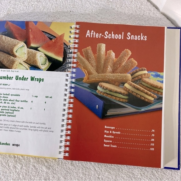 Vintage Company’s Coming Lids Cook 3in1 Collection Cookbook - Picture 8 of 13